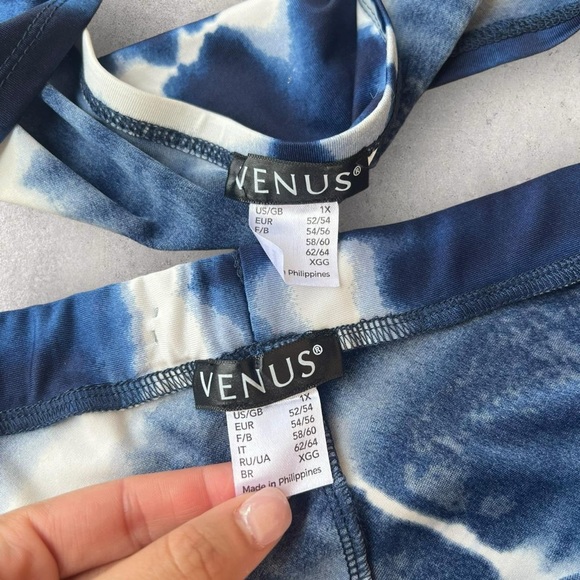 Venus | Two-Piece Set - Picture 7 of 7